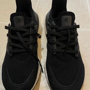 Wore only once it’s pretty new